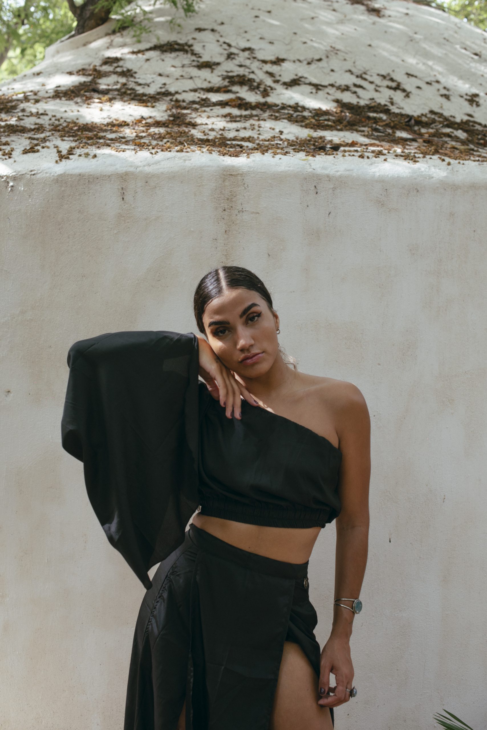 TOP HADA BLACK
